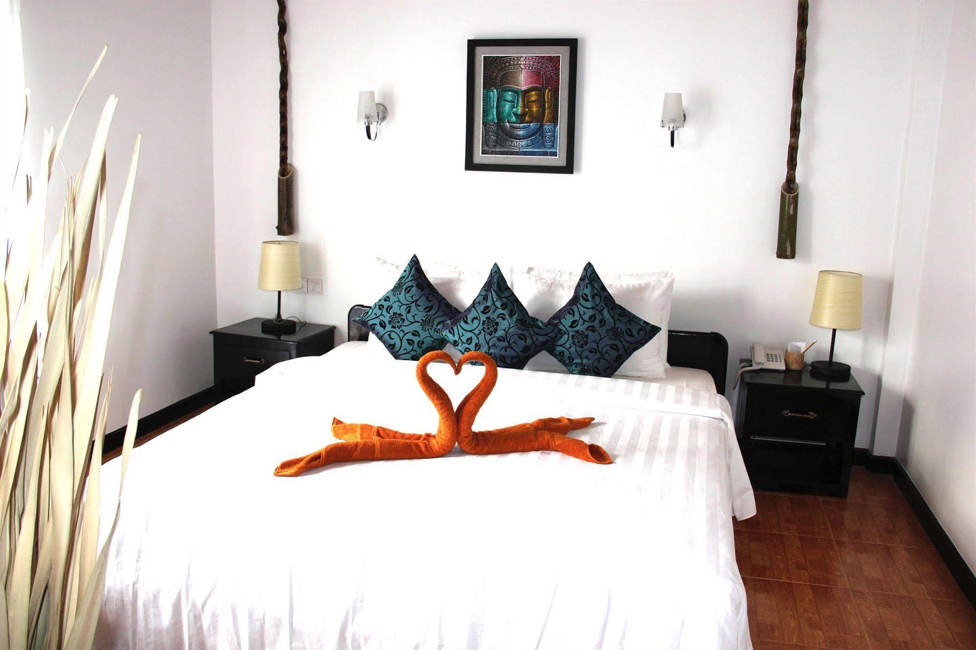 Golden Orchid Angkor Hotel Siem Reap Luaran gambar